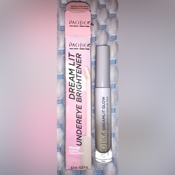 Pacifica Dreamlit Glow Undereye Brightener. Light, Tight, Firm, Treatment, Soft - Picture 3 of 6